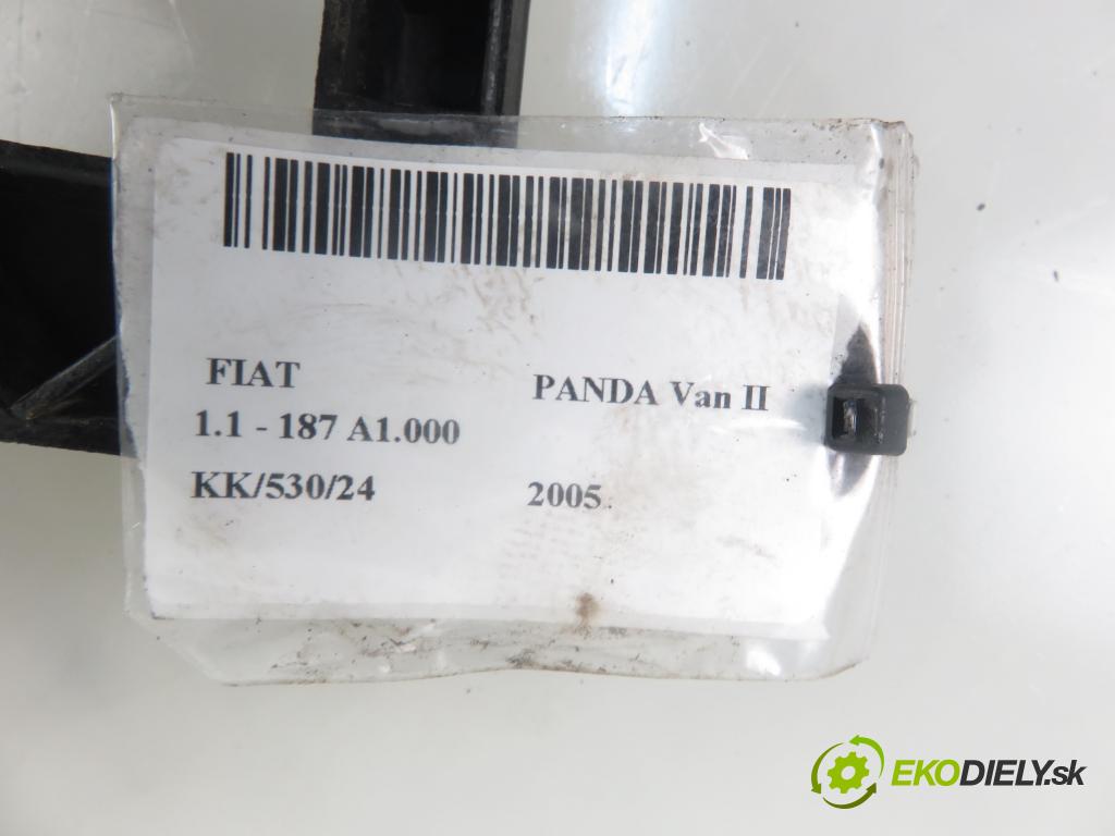 FIAT PANDA Van (169_) HB 2005 40,00 1.1 - 187 A1.000 1108,00 Ventilátor chladič vody