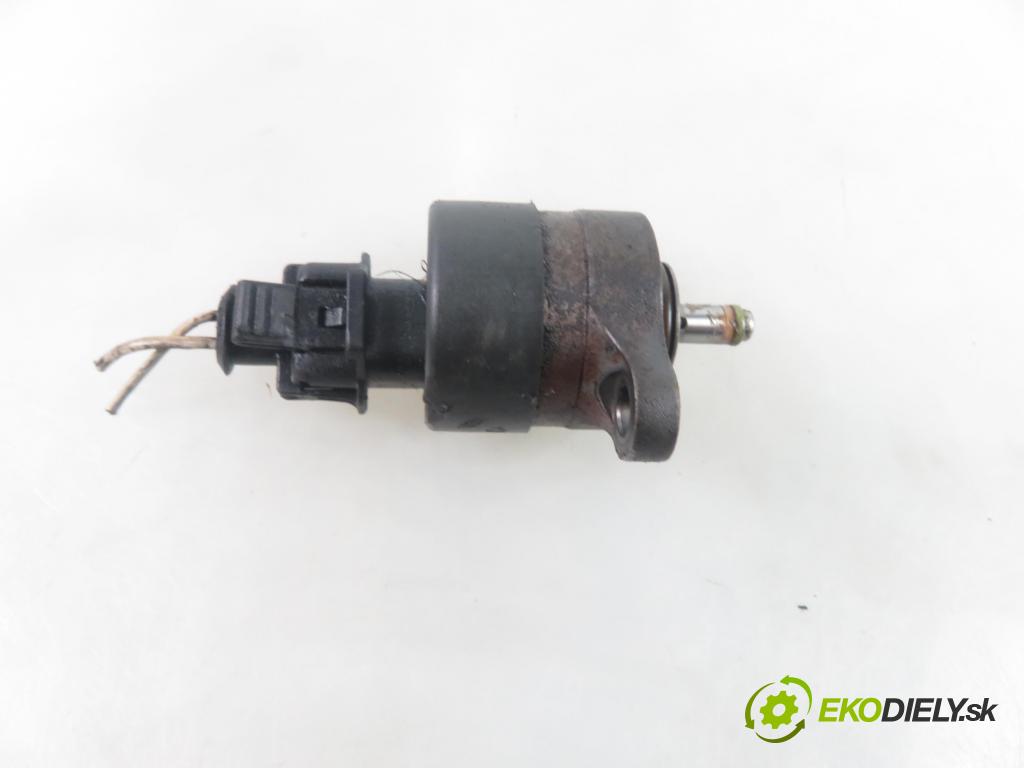 FIAT MULTIPLA (186_) MINIVAN 1998 77,00 1.9 JTD 105 - 182 B4.000 1910,00 Snímač tlaku paliva 0281002243