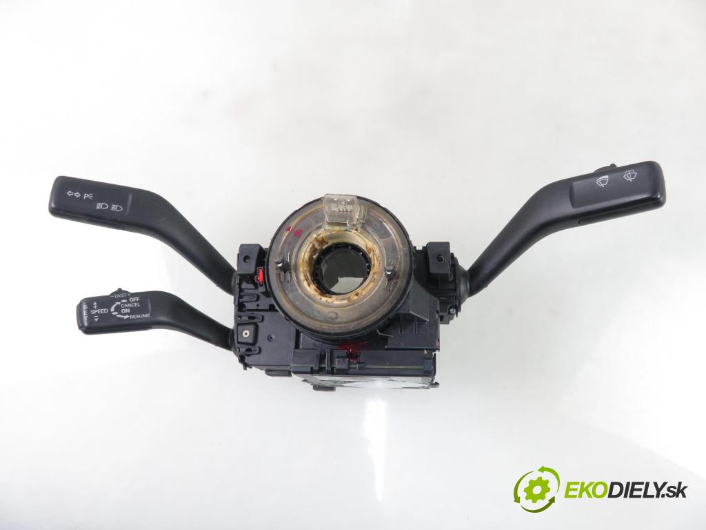 VW PASSAT B6 (3C2) SEDAN 2006 103,00 2.0 TDI - BMP 1968,00 páčka/prepínač 3C0959653B ; 3C5953513D ; 3C0953549K