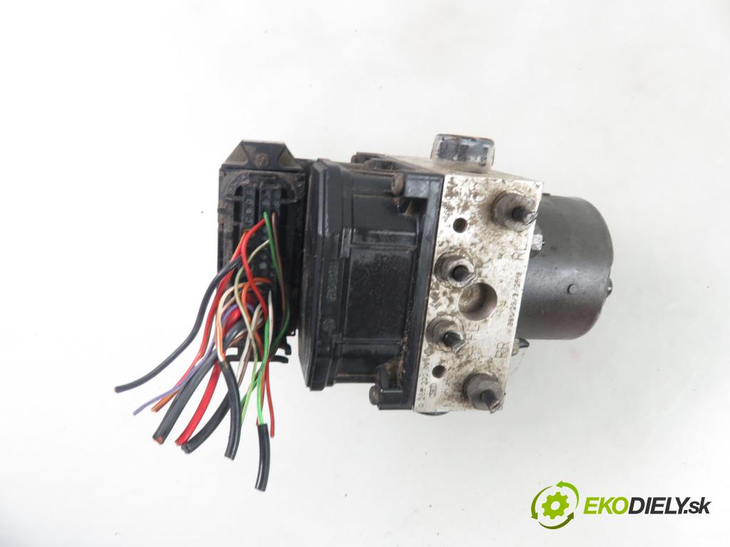 ALFA ROMEO 147 (937_) HB 2003 77,00 1.6 16V T.SPARK ECO 105 - AR 37203 1598,00 Pumpa ABS 0265800013 (Pumpy ABS)