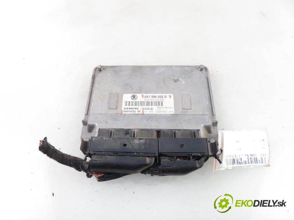 SKODA FABIA I (6Y2) HB 2001 44,00 1.4 MPi 60 - AZE 1397,00 Riadiaca jednotka Motor 047906033D ; 5WP4420109