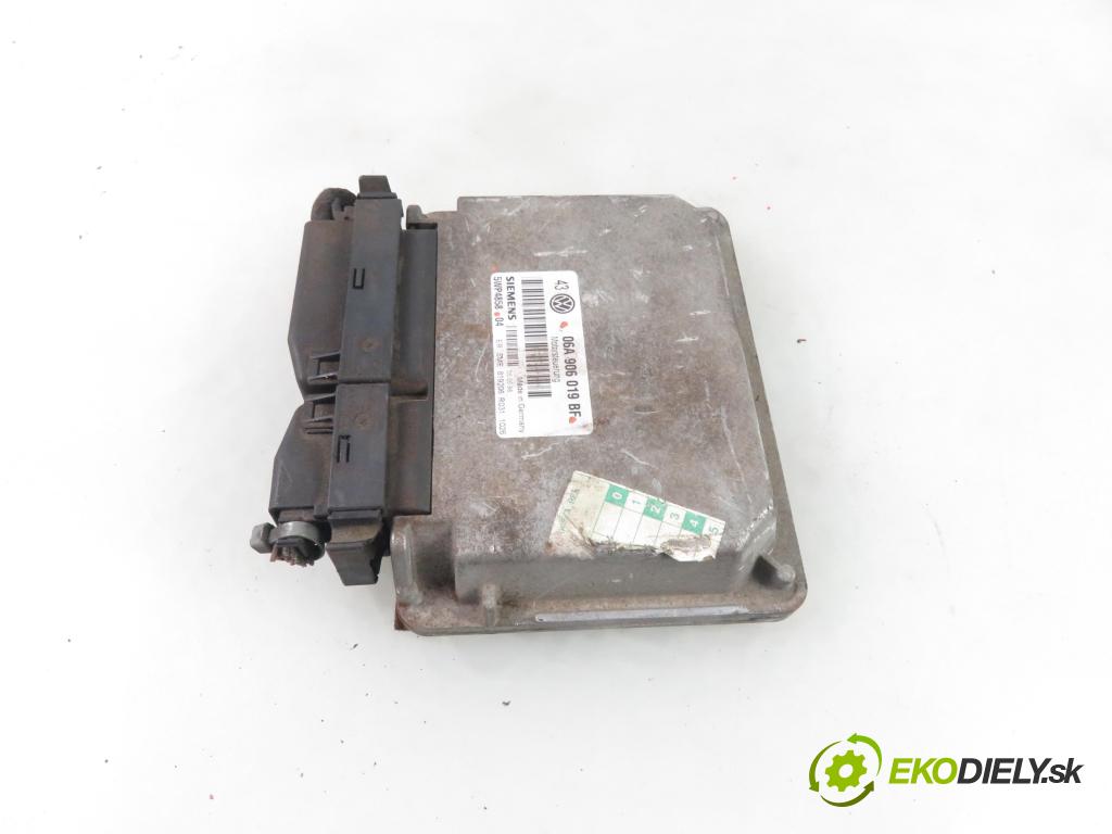 VW GOLF IV (1J1) HB 1998 74,00 1.6 - AKL 1595,00 Riadiaca jednotka Motor 06A906019BF ; 5WP4858