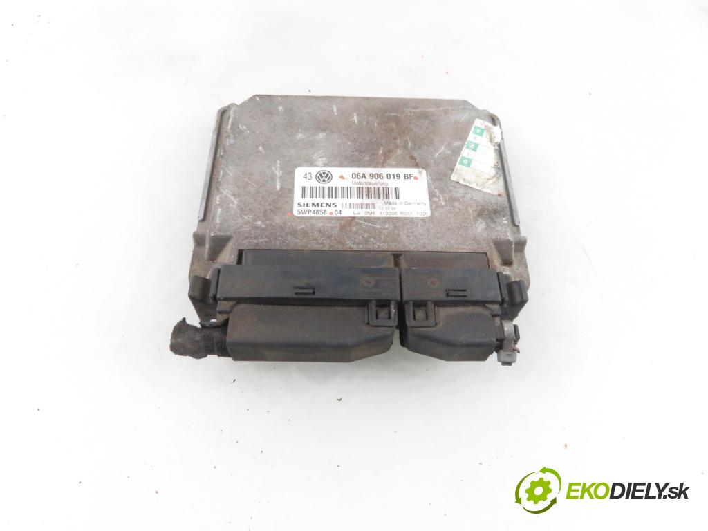 VW GOLF IV (1J1) HB 1998 74,00 1.6 - AKL 1595,00 Riadiaca jednotka Motor 06A906019BF ; 5WP4858