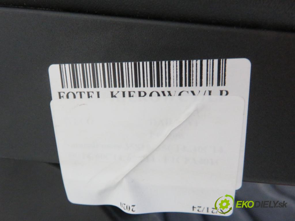 IVECO DAILY VI Furgon FURGON 2020 100,00 3.0 NaturalPower 136 - F1CFA401C 2998,00 Sedadlo šoféri