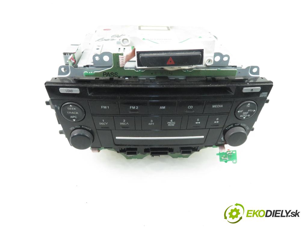 MAZDA 6 Station Wagon (GY) KOMBI 2006 88,00 1.8 - L813 1798,00 RADIO CD GR1C66DSX