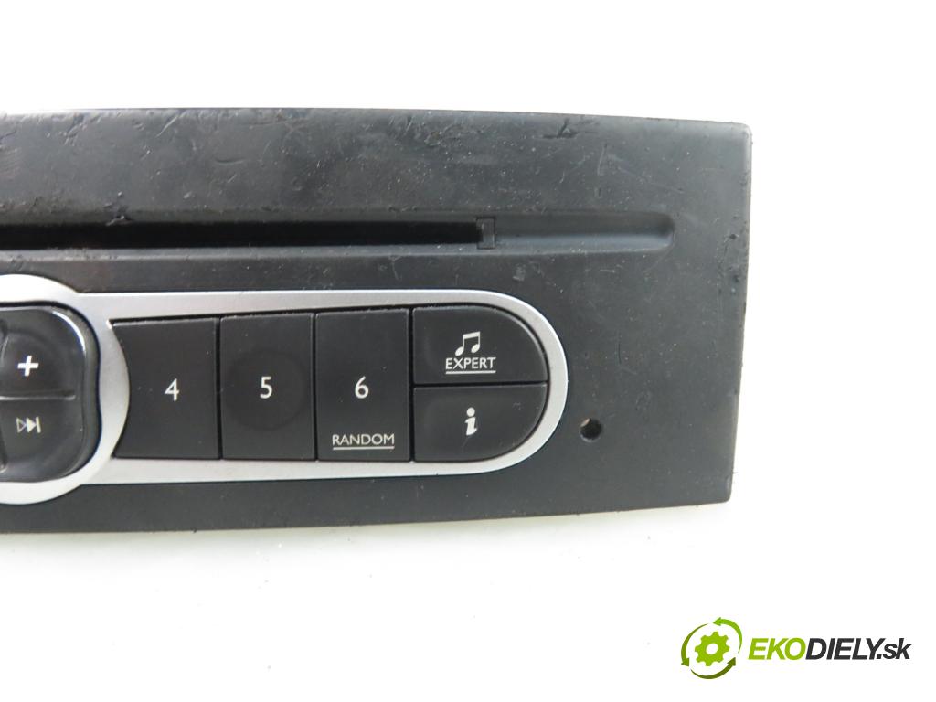 RENAULT LAGUNA II Grandtour (KG0/1_) KOMBI 2005 88,00 1.9 dCi (KG0G) - 120  F9Q 674 1870,00 RADIO CD 8200483748T