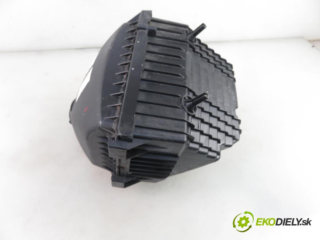 RENAULT TRAFIC III Skrzynia (FG_) FURGON 2018 70,00 1.6 dCi 95 (FGMJ, FGMR) - R9M 413 1598,00 obal filtra vzduchu 165009078R ; 93867738 (Kryty filtrů)