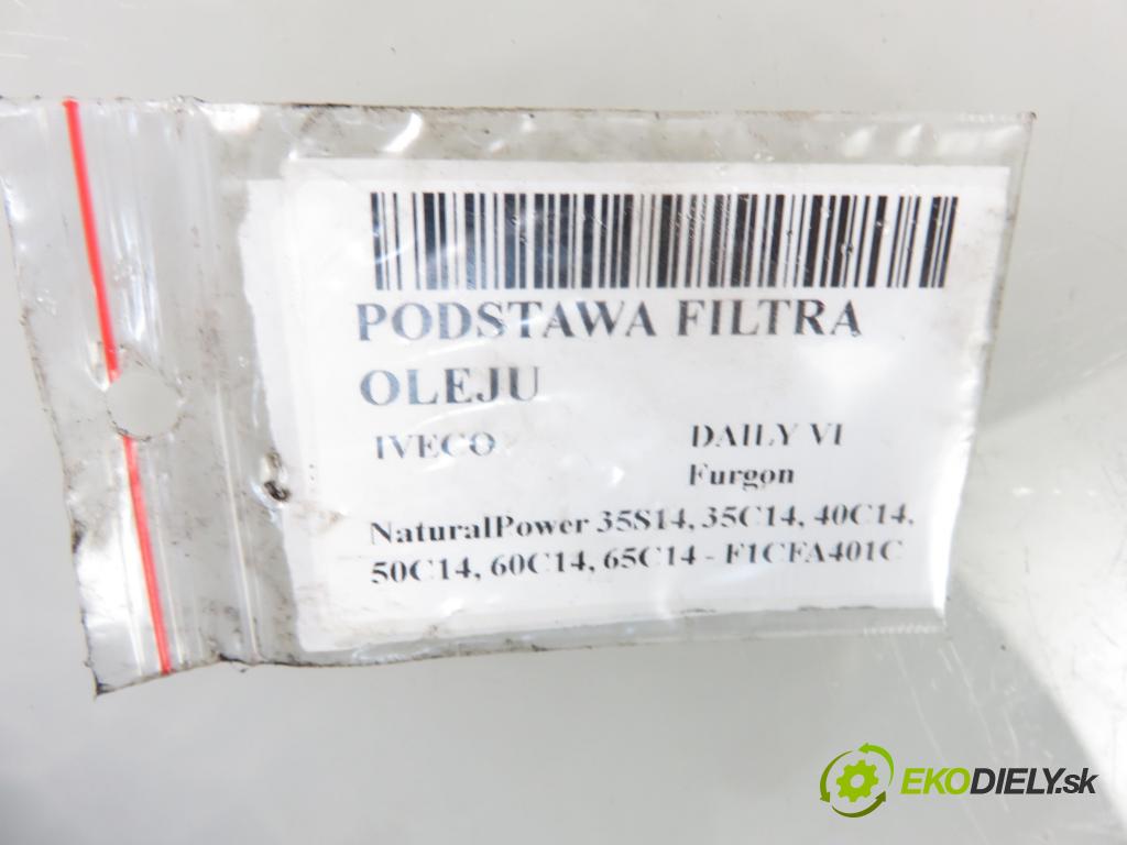 IVECO DAILY VI Furgon FURGON 2020 100,00 3.0 NaturalPower 136 - F1CFA401C 2998,00 Obal filtra oleja 5802176332 (Obaly filtrov oleja)