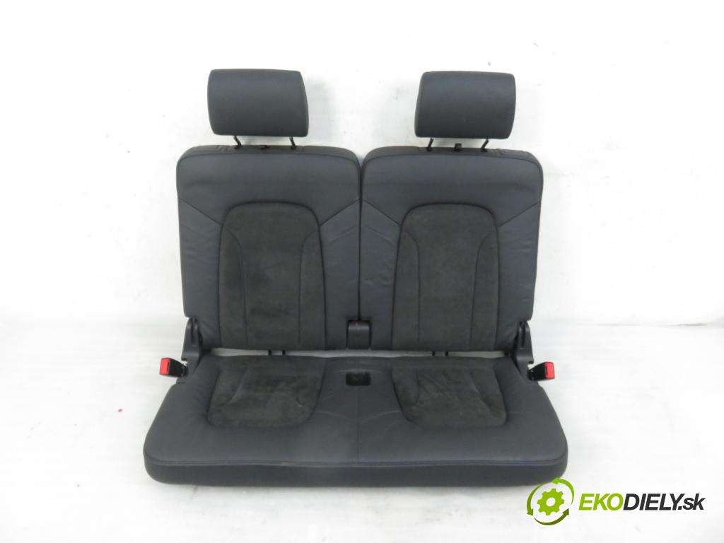 AUDI q7 SUV 2006 257,00 4.2 FSI 350 quattro - BAR 4163,00 Sedadlá, sedačky