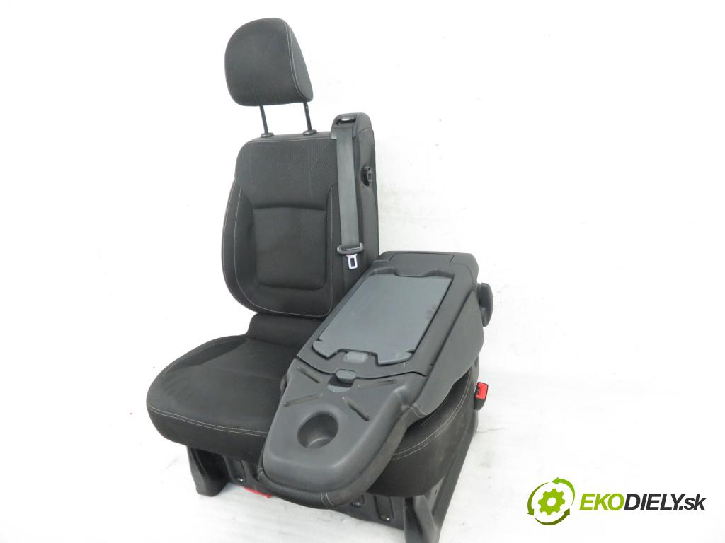 RENAULT TRAFIC III Skrzynia (FG_) FURGON 2018 70,00 1.6 dCi 95 (FGMJ, FGMR) - R9M 413 1598,00 Sedadlo CESTUJÚCI/PP