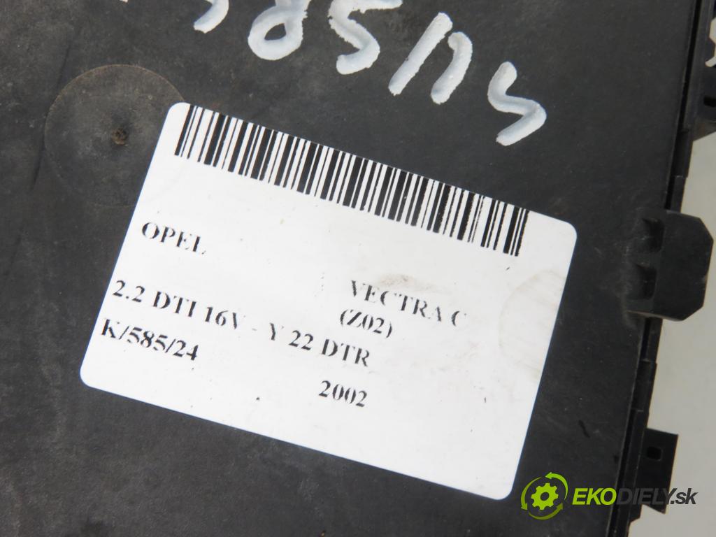 OPEL VECTRA C (Z02) SEDAN 2002 92,00 2.2 DTI 16V 125 - Y 22 DTR 2172,00 MODUL BSI 13125487AZ