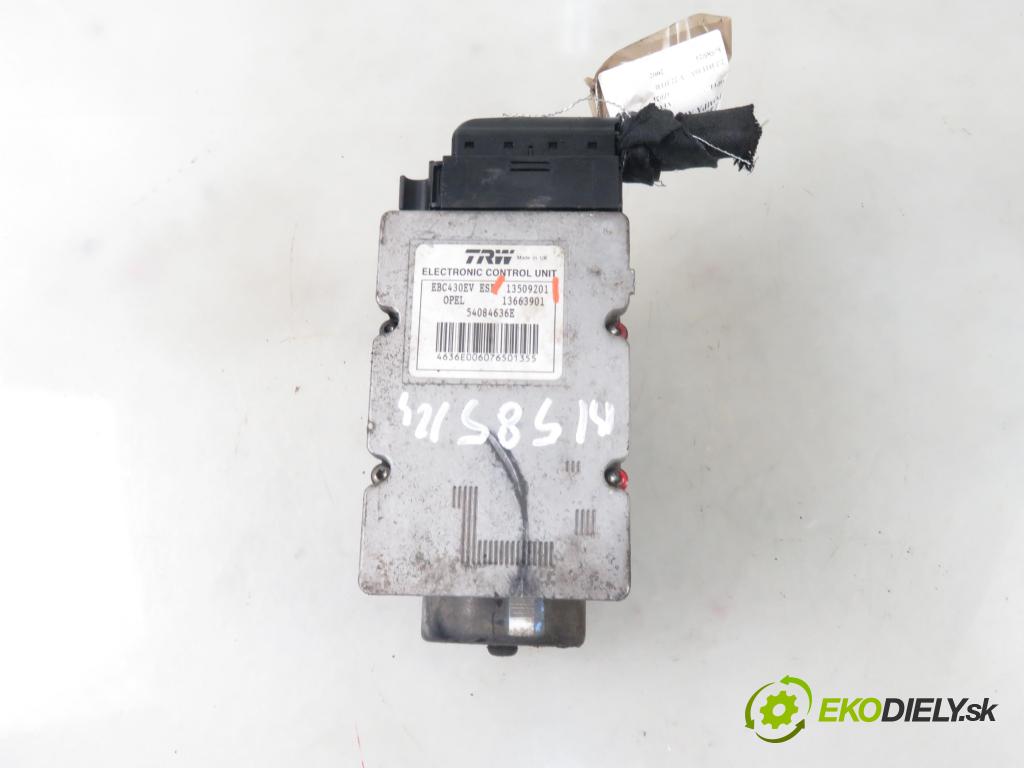 OPEL VECTRA C (Z02) SEDAN 2002 92,00 2.2 DTI 16V 125 - Y 22 DTR 2172,00 Pumpa ABS 13509201 ; 13663901 (Pumpy ABS)