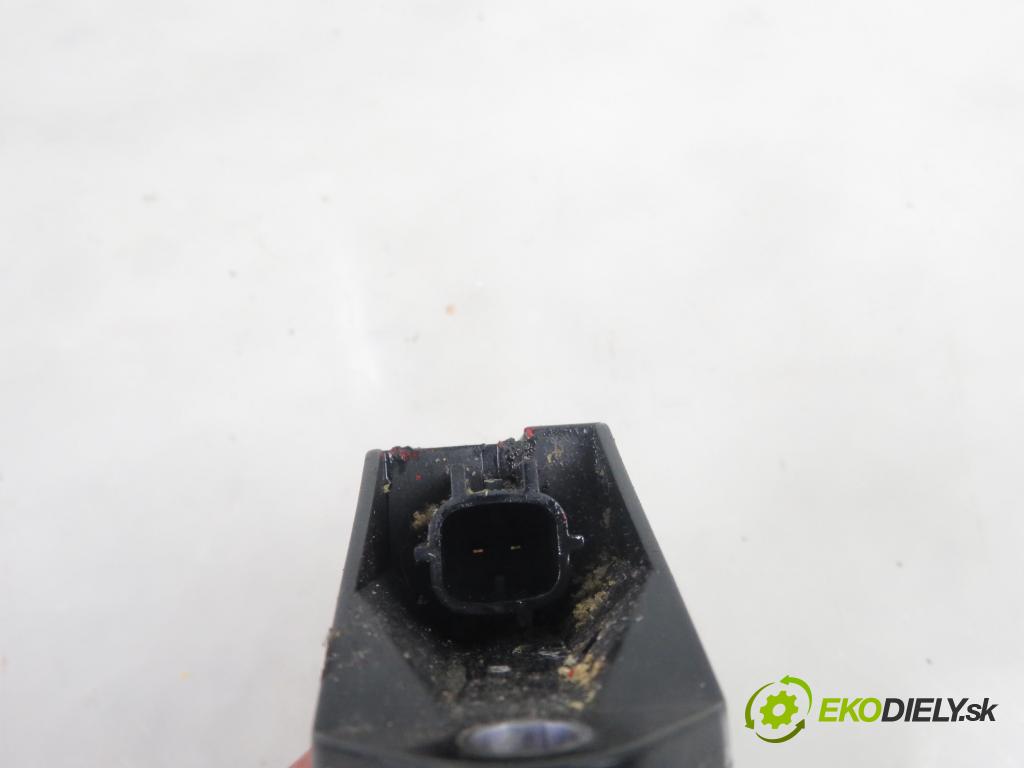 FORD GALAXY (WGR) MINIVAN 2002 66,00 1.9 TDI PD 90 - ANU 1896,00 Snímač nárazu 5WK42895 ; 6Q0909606K (Snímače nárazu)