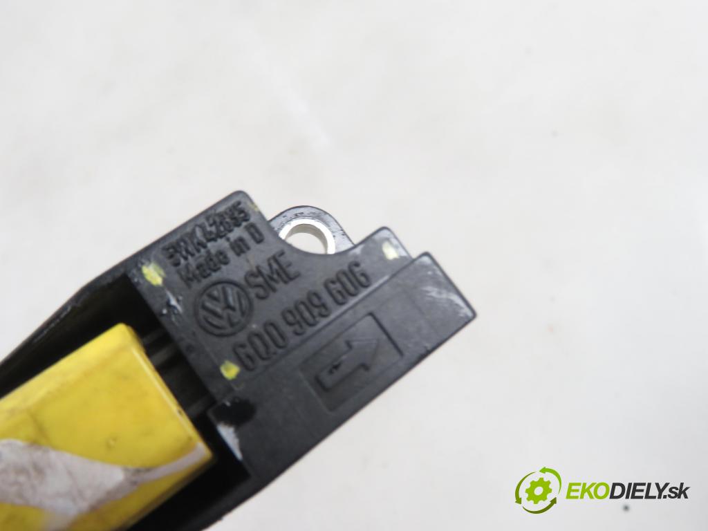 FORD GALAXY (WGR) MINIVAN 2002 66,00 1.9 TDI PD 90 - ANU 1896,00 Snímač nárazu 5WK42895 ; 6Q0909606 (Snímače nárazu)