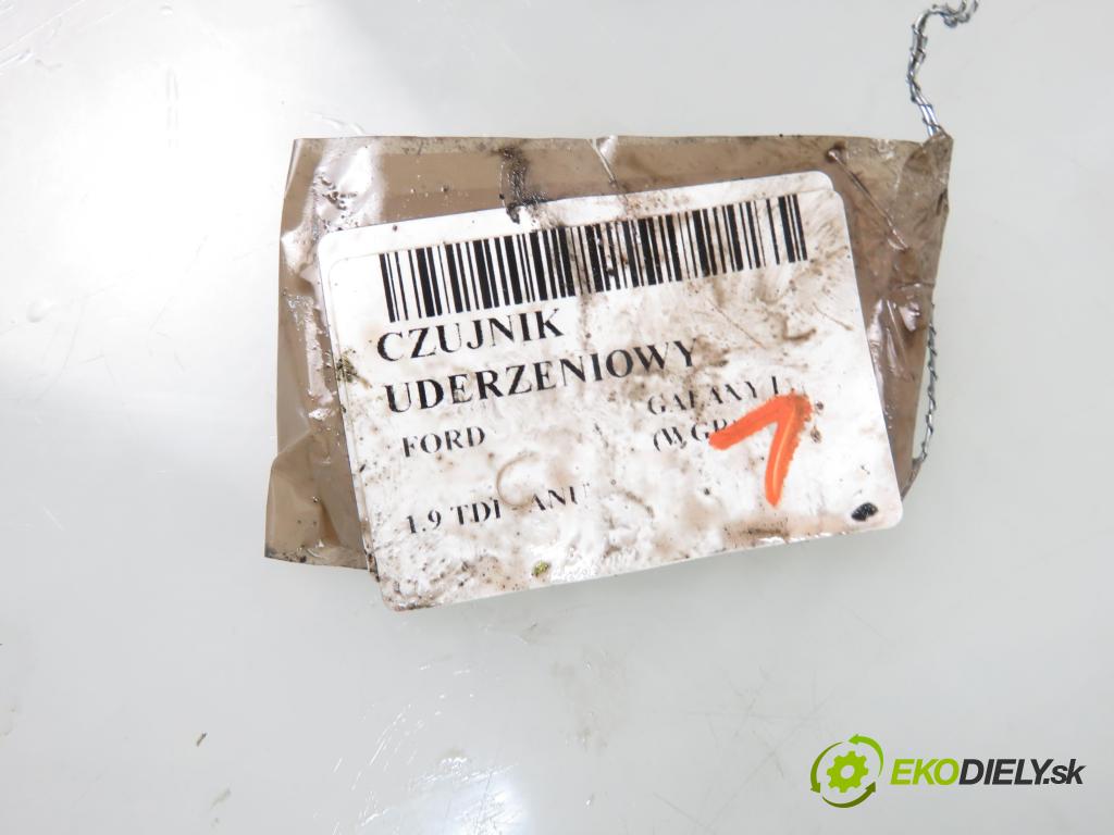 FORD GALAXY (WGR) MINIVAN 2002 66,00 1.9 TDI PD 90 - ANU 1896,00 Snímač nárazu 5WK42895 ; 6Q0909606 (Snímače nárazu)