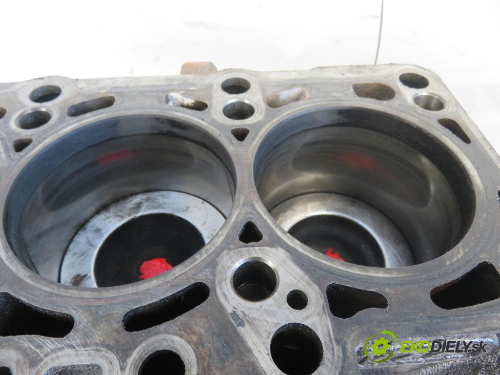 AUDI Q5 (8R) SUV 2011 125,00 2.0 TDI quattro - CGLB 1968,00 blok Motor CFFB (Blok motora)