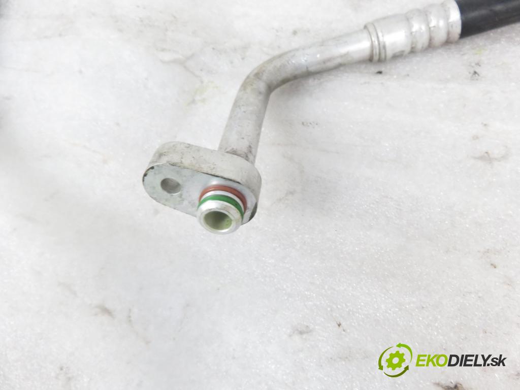 IVECO DAILY VI Furgon FURGON 2020 100,00 3.0 NaturalPower 136 - F1CFA401C 2998,00 rúrka klimatizácie 5801595270 ; 5801595254 ; 5802462404