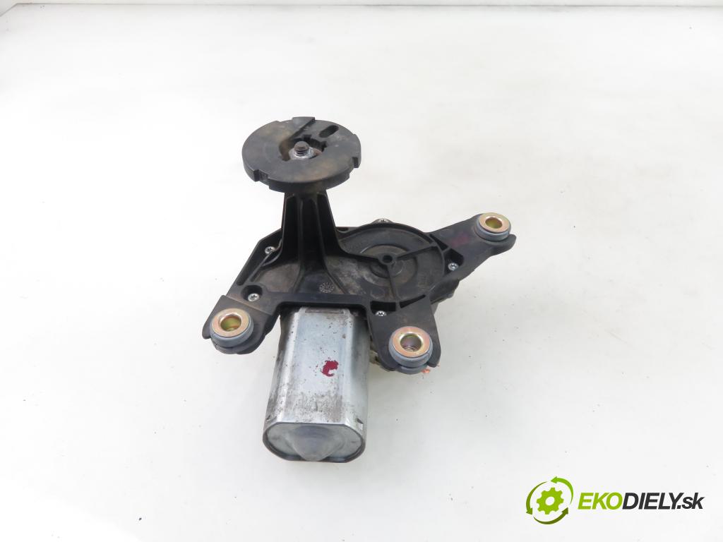 FIAT STILO Multi Wagon (192_) KOMBI 2003 76,00 1.6 16V - 182 B6.000 1596,00 Motorček stierače zadné 46819698