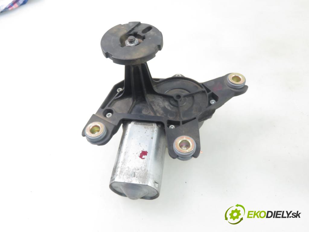 FIAT STILO Multi Wagon (192_) KOMBI 2003 76,00 1.6 16V - 182 B6.000 1596,00 Motorček stierače zadné 46819698