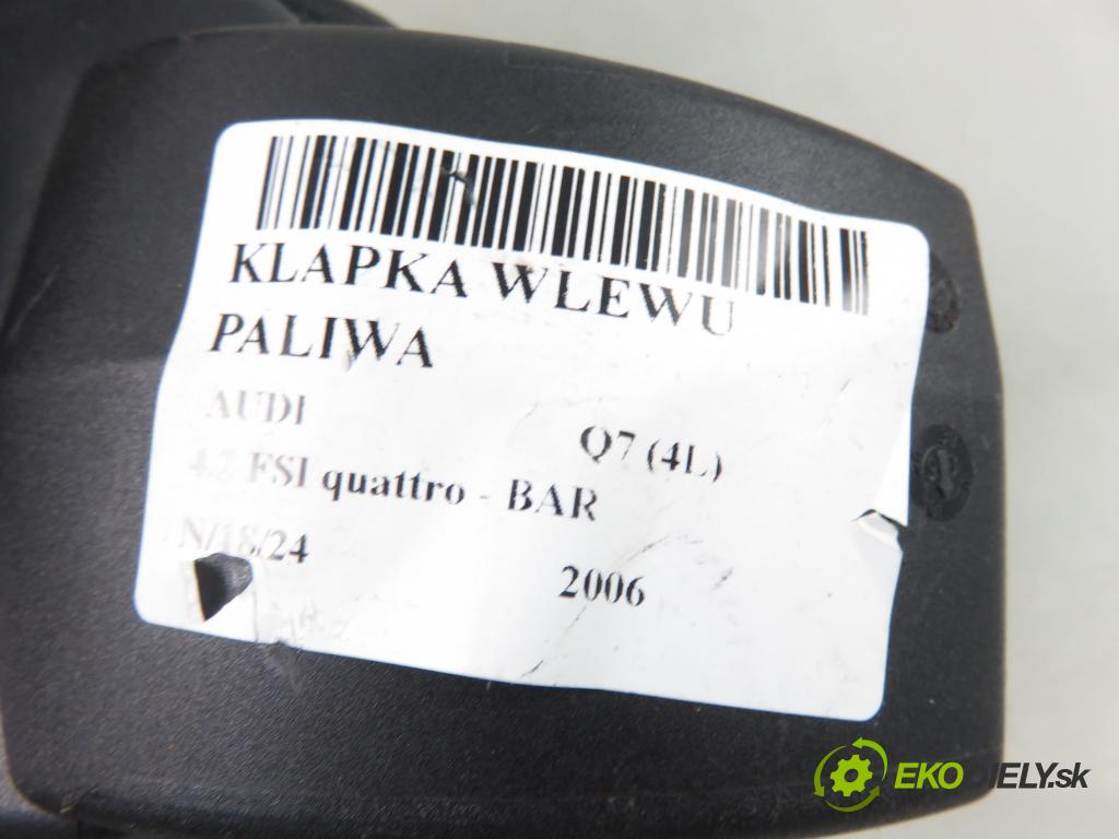 AUDI Q7 (4L) SUV 2006 257,00 4.2 FSI 350 quattro - BAR 4163,00 Dvierka nádrže paliva 4L0010502L (Ostatné)