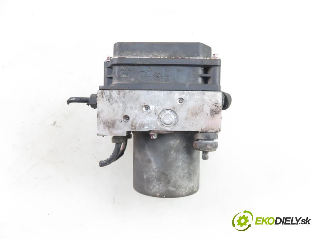 AUDI A6 (4F2, C6) SEDAN 2004 188,00 3.2 FSI quattro - AUK 3123,00 Pumpa ABS 4F0910517E ; 4F0614517A ; 0265234111 (Pumpy ABS)