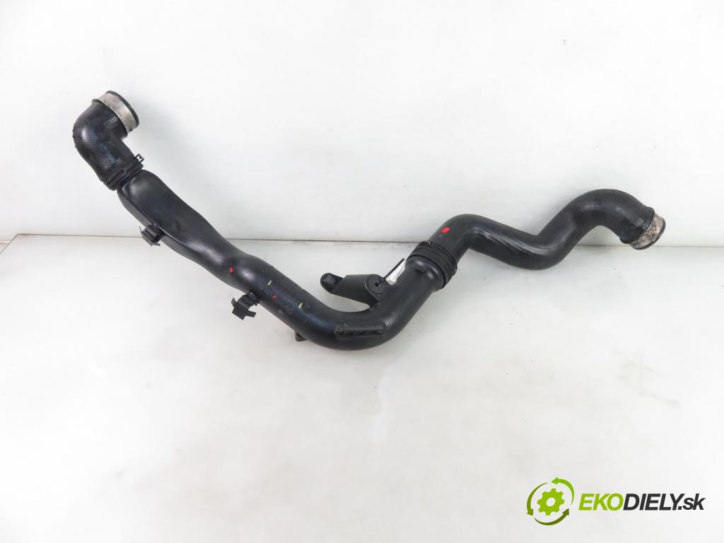 VW PASSAT B5.5 Variant (3B6) KOMBI 2005 96,00 1.9 TDI PD 130 - AVF 1896,00 Rúra intercoolera turba 3B0145834N ; 3B0145834P ; 3B0145762C