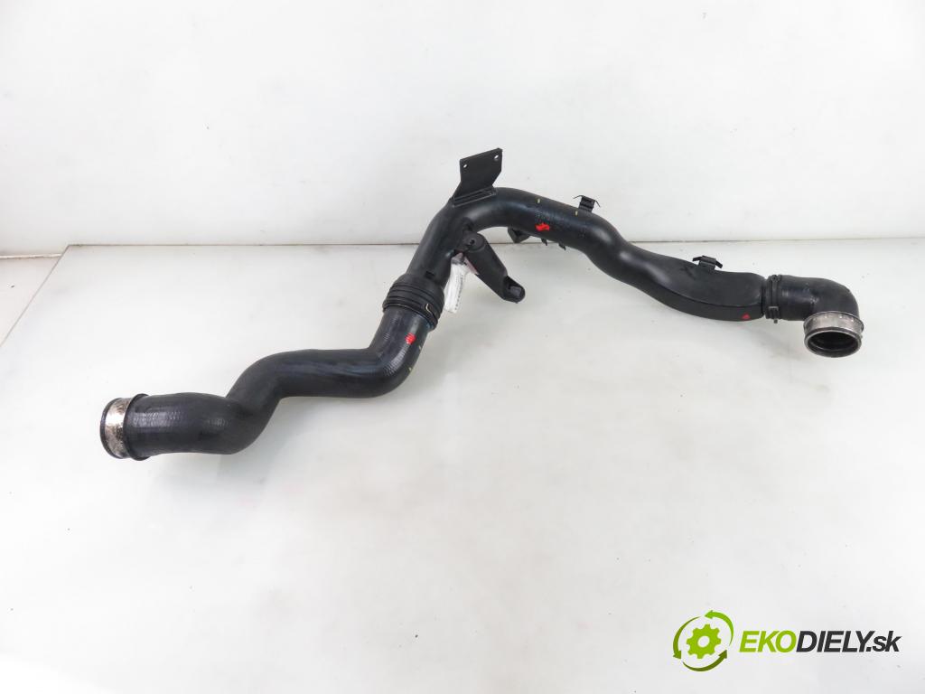 VW PASSAT B5.5 Variant (3B6) KOMBI 2005 96,00 1.9 TDI PD 130 - AVF 1896,00 Rúra intercoolera turba 3B0145834N ; 3B0145834P ; 3B0145762C