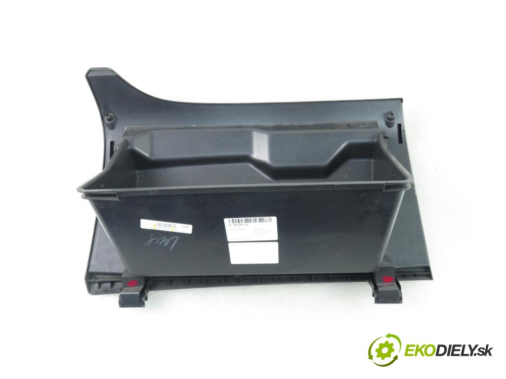 MITSUBISHI MIRAGE / SPACE STAR VI liftback (A0_A) HB 2020 52,00 1.0 12V R3 MIVEC 71 - 3A90 999,00 Priehradka, kastlík 8006A304XA