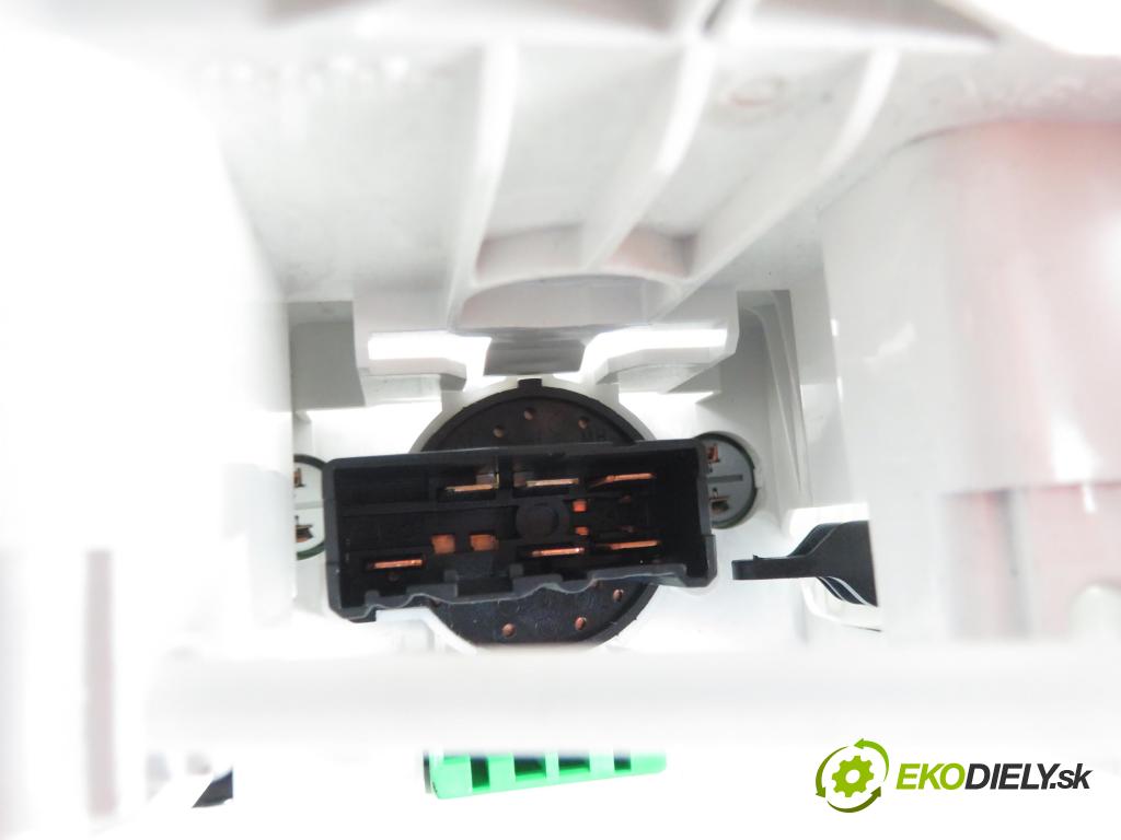 MITSUBISHI MIRAGE / SPACE STAR VI liftback (A0_A) HB 2020 52,00 1.0 12V R3 MIVEC 71 - 3A90 999,00 Panel kúrenia KLIMATIZACE: 7820A869