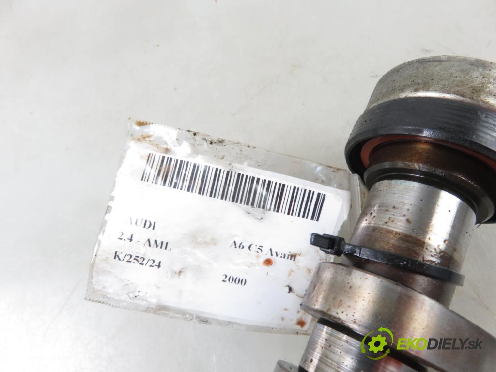 AUDI A6 Avant (4B5, C5) KOMBI 2000 121,00 2.4 - AML 2393,00 VÁLEČEK VAČKOVÁ HŘÍDEL: 0781AR