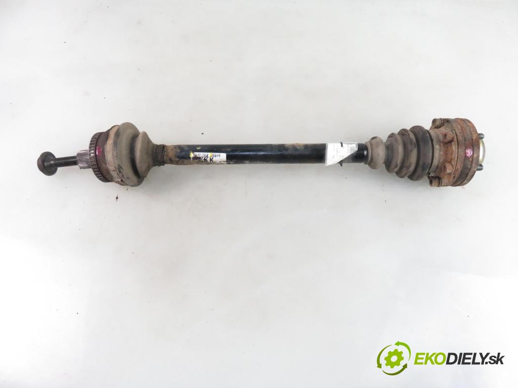 AUDI A4 Avant (8E5, B6) KOMBI 2004 96,00 1.9 TDI quattro - AVF 1896,00 Poloos LT 8E0501203K