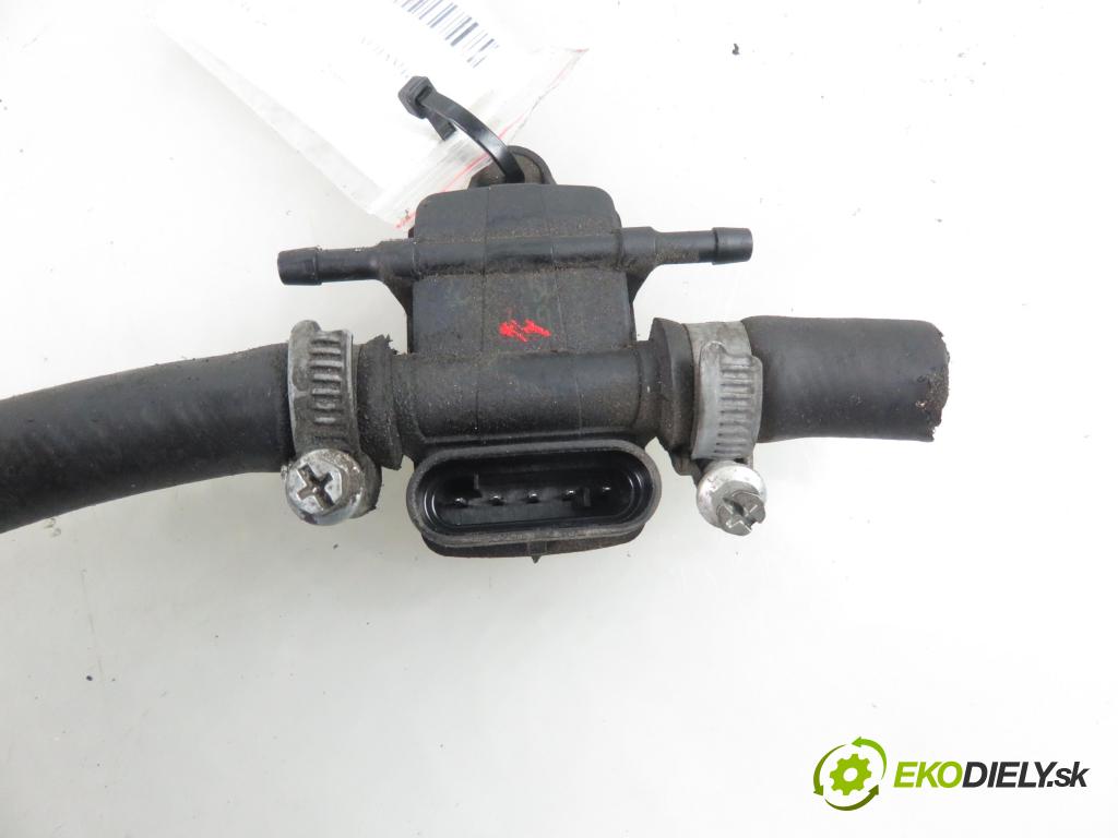 SEAT ALHAMBRA (7V8, 7V9) MINIVAN 2000 85,00 2.0 i - ADY 1984,00 lišta vstřikovací LPG 67R010199