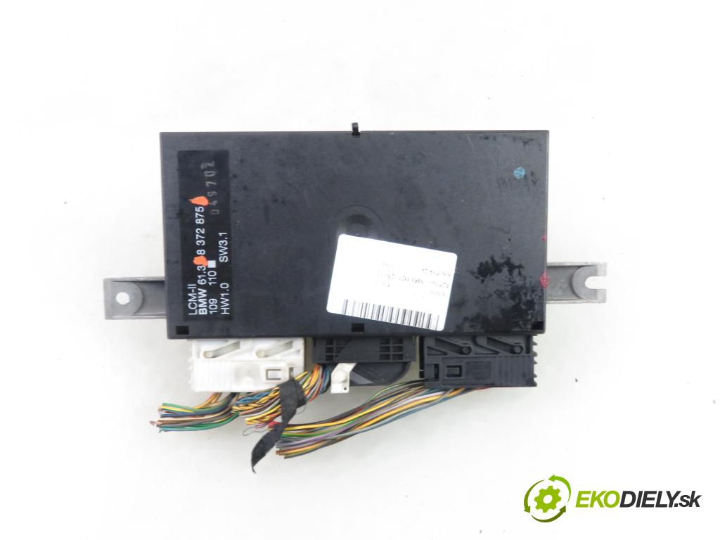 BMW 5 (E39) SEDAN 1996 105,00 2.5 525 tds 143 2497,00 MODUL komfortu 8372875