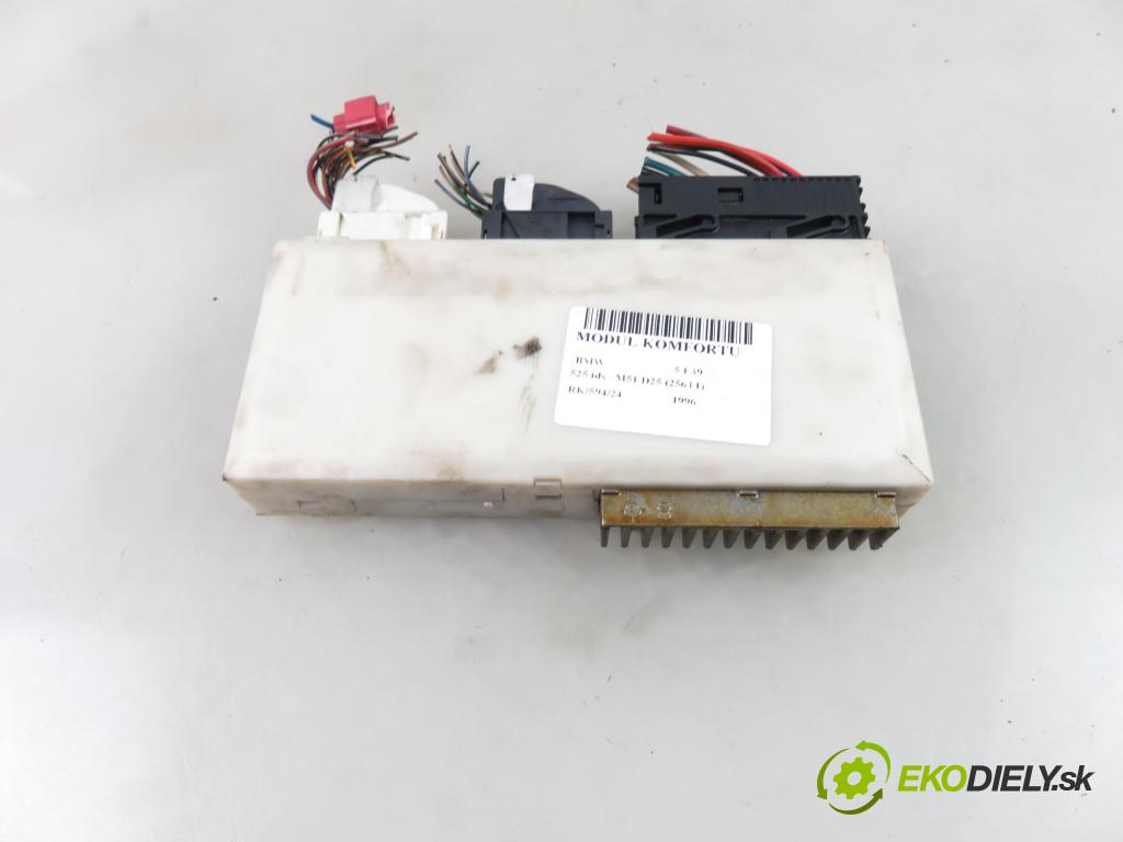 BMW 5 (E39) SEDAN 1996 105,00 2.5 525 tds 143 2497,00 MODUL komfortu 8373809 ; 5DK00704722