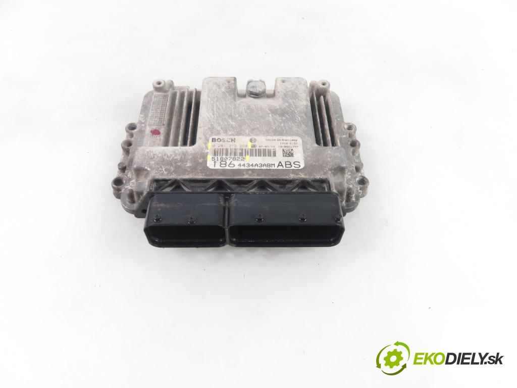 FIAT MULTIPLA (186_) MINIVAN 2007 88,00 1.9 JTD (186AXE1A) - 186 A9.000 1910,00 Riadiaca jednotka Motor 51807822 ; 0281012294