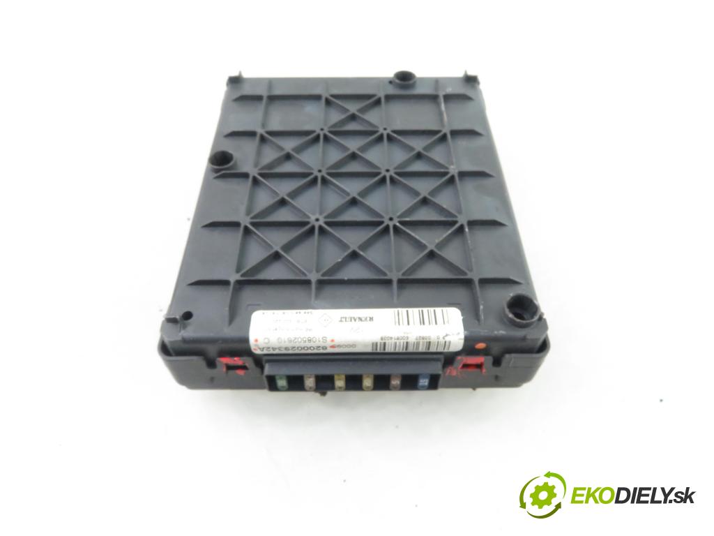 RENAULT SCENIC I (JA0/1_) MINIVAN 2000 75,00 1.9 dCi 102 - F9Q 732 1870,00 MODUL BSI 8200029342A ; S108502610C
