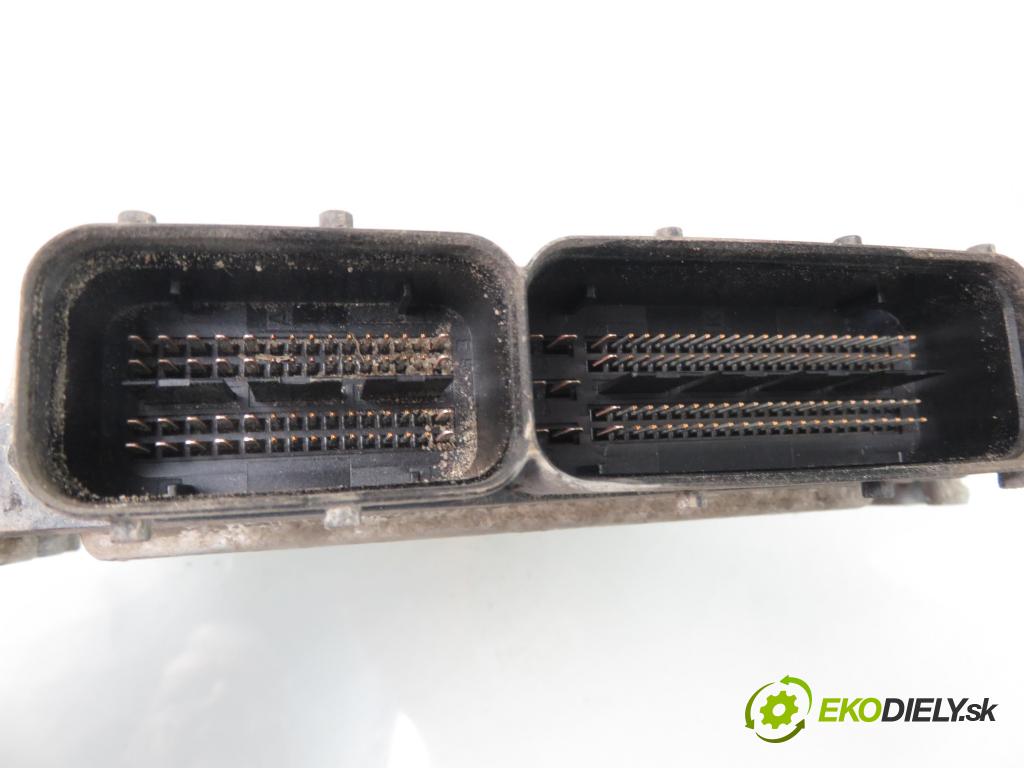 OPEL ASTRA H Kombi (A04) KOMBI 2005 110,00 1.9 CDTI - Z 19 DTH 1910,00 Riadiaca jednotka Motor 55189925 ; 0281011668
