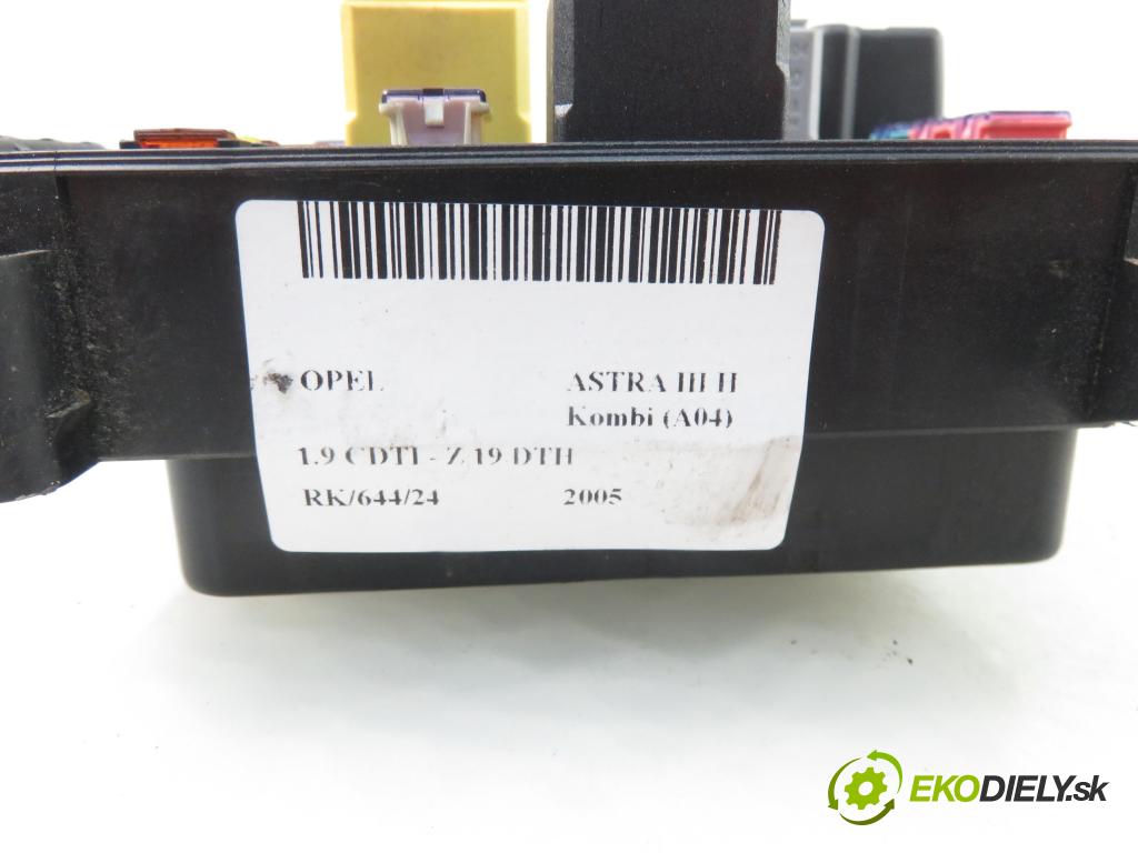 OPEL ASTRA H Kombi (A04) KOMBI 2005 110,00 1.9 CDTI - Z 19 DTH 1910,00 MODUL BSI 13205783FZ ; 5DK00866828