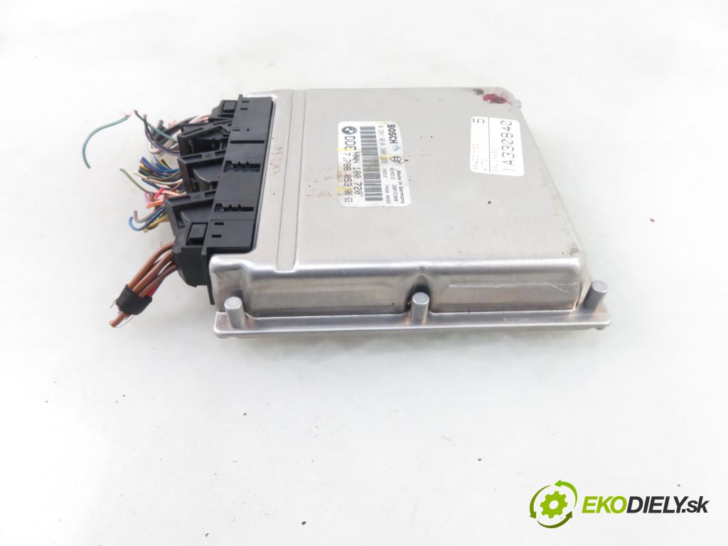 LAND ROVER FREELANDER (L314) SUV 2001 82,00 2.0 Td4 4x4 112 - 204D3 1951,00 Riadiaca jednotka Motor 7788053 ; 0281010300