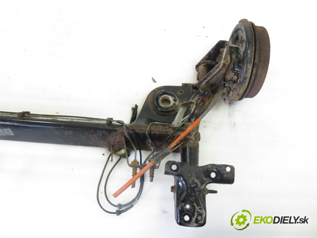 RENAULT TWINGO II (CN0_) HB 2008 47,00 1.5 dCi (CN0E) - K9K 740 1461,00 výztuha zadní část ABS