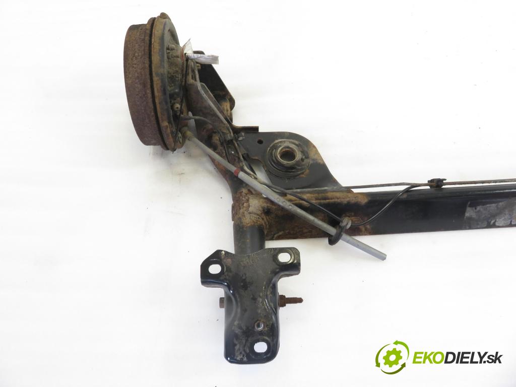 RENAULT TWINGO II (CN0_) HB 2008 47,00 1.5 dCi (CN0E) - K9K 740 1461,00 výztuha zadní část ABS