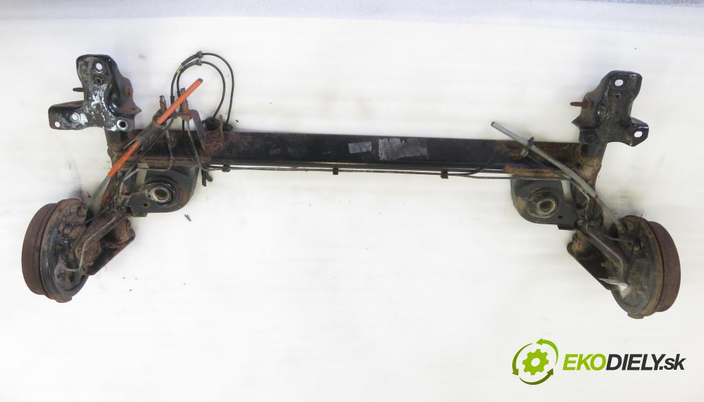 RENAULT TWINGO II (CN0_) HB 2008 47,00 1.5 dCi (CN0E) - K9K 740 1461,00 výztuha zadní část ABS