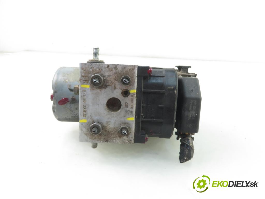 NISSAN TERRANO II (R20) TERENOWY 2004 0,00 3.0 Di 4WD - ZD30 2953,00 Pumpa ABS 0273004369 ; 476600X820 ; 0265215457 (Pumpy ABS)