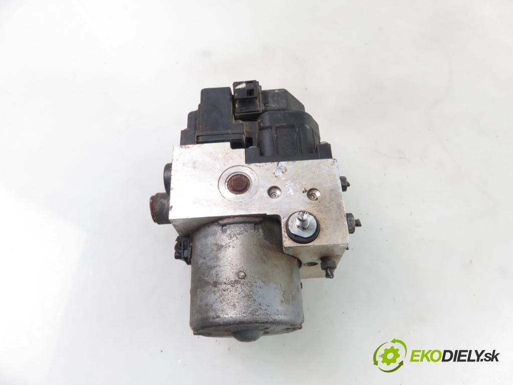 NISSAN TERRANO II (R20) TERENOWY 2004 0,00 3.0 Di 4WD - ZD30 2953,00 Pumpa ABS 0273004369 ; 476600X820 ; 0265215457 (Pumpy ABS)