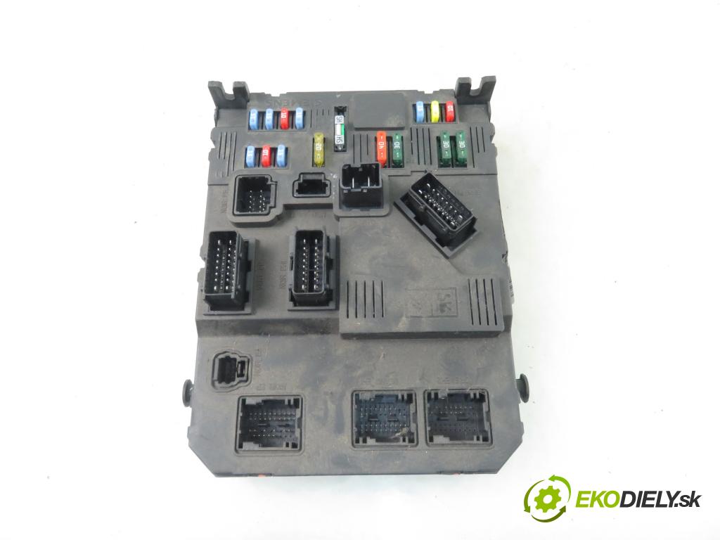 CITROEN C2 (JM_) HB 2004 0,00 1.6 - NFU (TU5JP4) 1587,00 MODUL BSI 9652474480 ; S118085200K