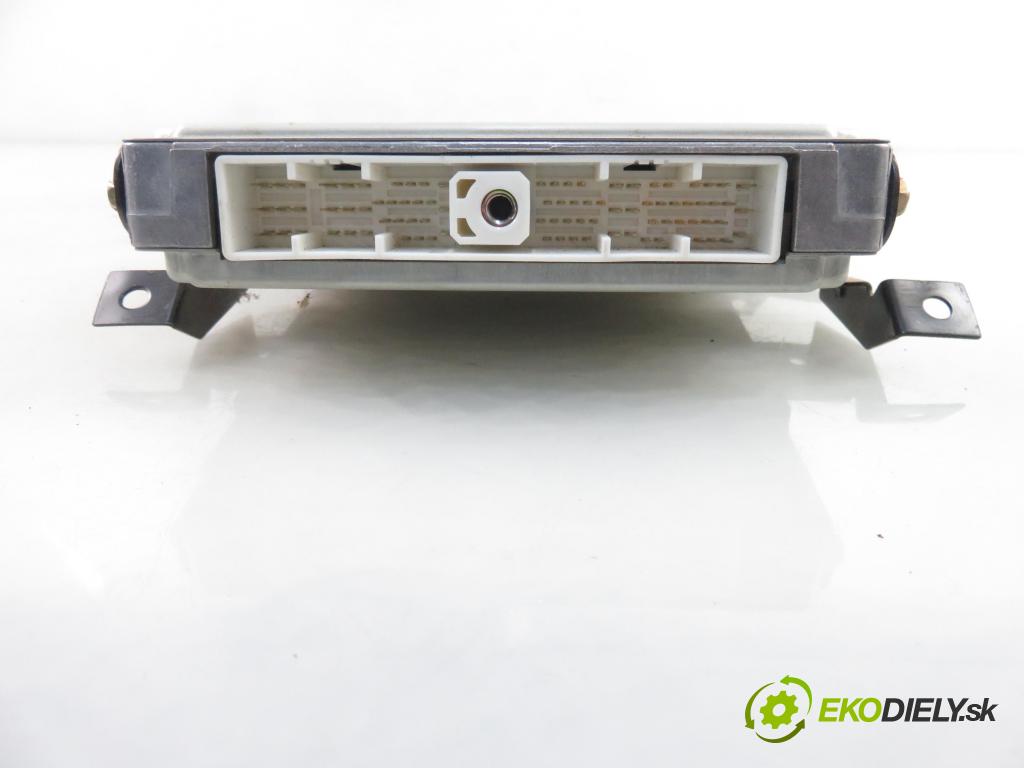 NISSAN TERRANO II (R20) TERENOWY 2004 0,00 3.0 Di 4WD - ZD30 2953,00 Riadiaca jednotka Motor 237102X912 ; 4079170761