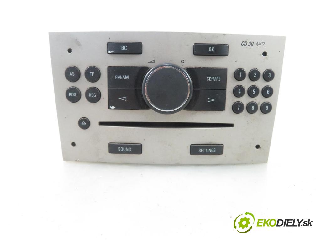 OPEL ZAFIRA B (A05) MINIVAN 2008 85,00 1.6 - Z 16 XER 1598,00 RADIO CD 13255553 ; 497316088