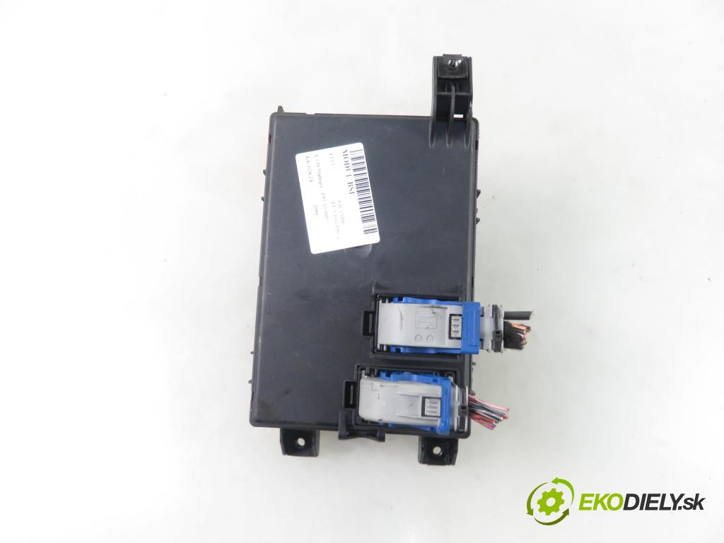FIAT GRANDE PUNTO (199_) HB 2006 66,00 1.3 D Multijet 90 - 199 A3.000 1248,00 MODUL BSI 00517817590