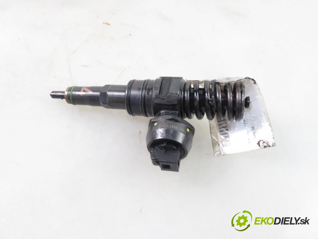 AUDI A3 (8L1) HB 2001 74,00 1.9 TDI - ATD 1896,00 Vstrekovač 038130073AJ ; 0414720037 (Vstrekovače)
