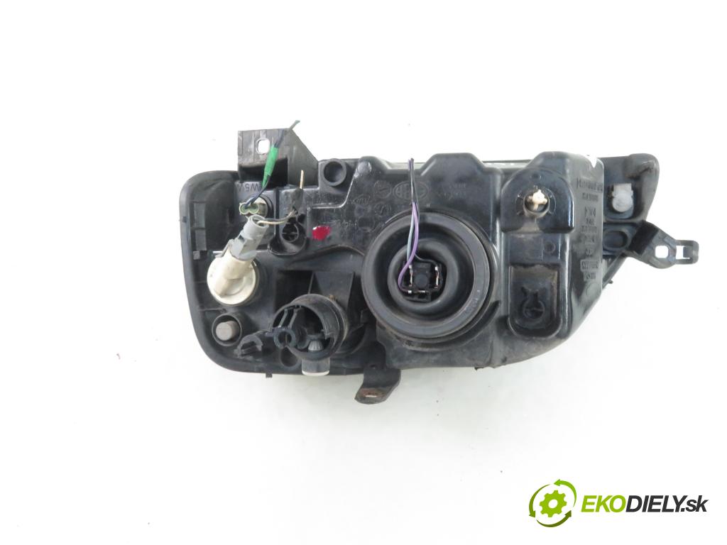 DACIA LOGAN (LS_) SEDAN 2006 55,00 1.4 MPi - K7J 710 1390,00 Svetlo PP 8200211006